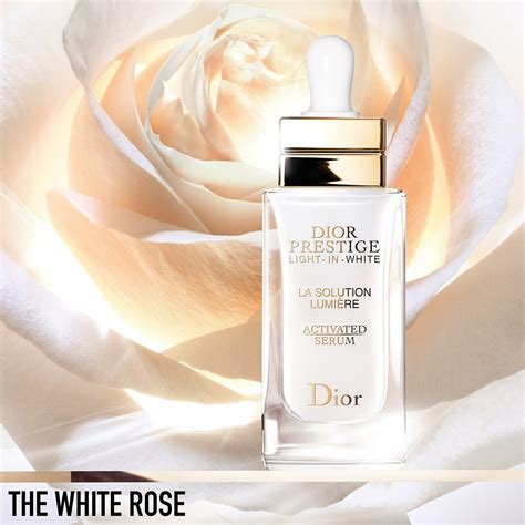 DIOR Prestige Light.